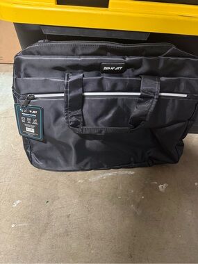 ZIP N' JET Black Travel Laptop Tote new with tags